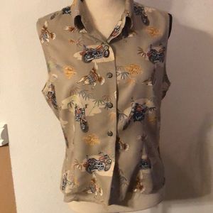 Harley-Davidson sleeveless shirt with collar